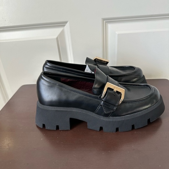 Zara Shoes - Zara Chunky Black Penny Loafers Size 8.5 (39)